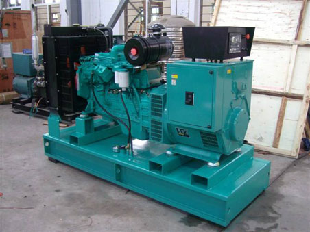 郓城200kw康明斯柴油发电机组图片 郓城200kw康明斯柴油发电机组图片
